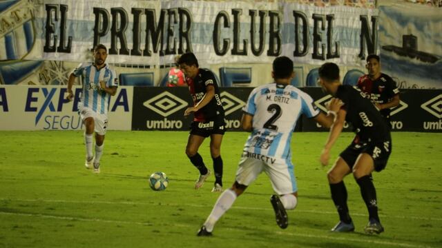 El futbolista se lució hace poco con un golazo ante Atlético Tucumán, su ex club. (@colonoficial)