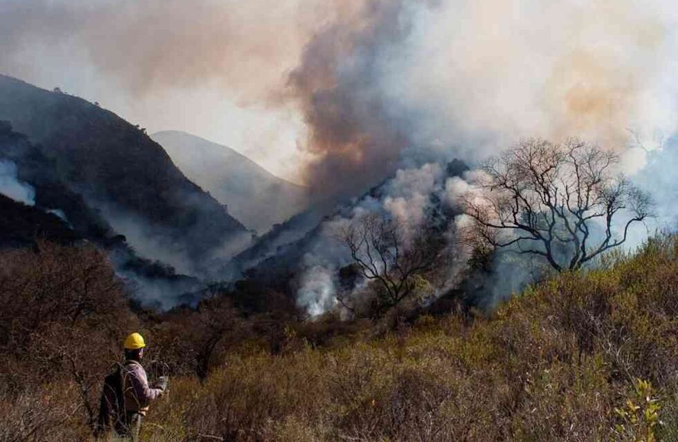 Alerta por incendios forestales en Catamarca