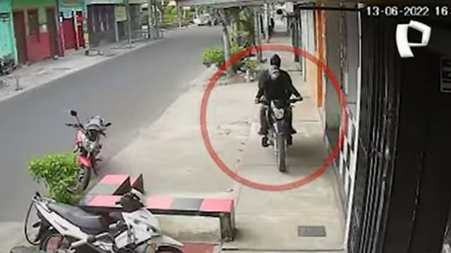 Los hombres que llegaron en moto, abrieron fuego contra el empresario cordobés.
