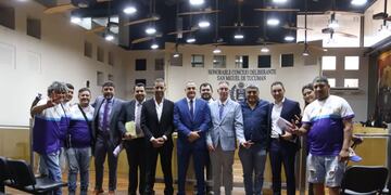 Con una mirada de puesta en valor de la gastronomía local, el cuerpo legislativo capitalino sancionó el proyecto que reconoce a la achilata como parte del circuito turístico.