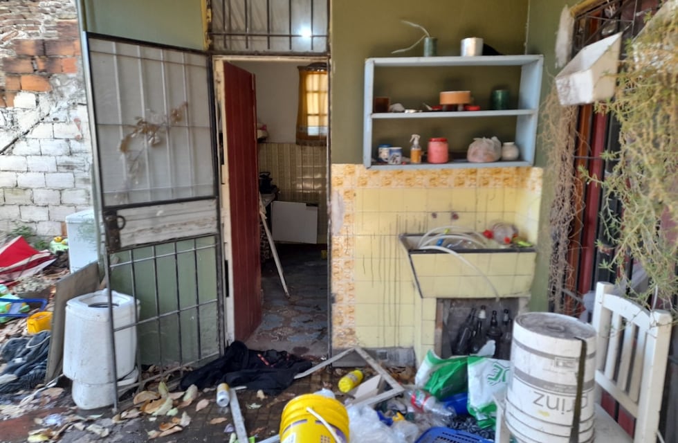 Triple crimen en Florencio Varela: el aterrador video que expone cómo es la casa por dentro donde ocurrió la masacre