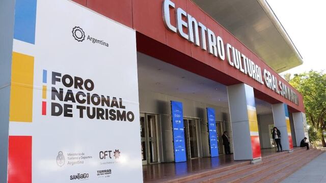 La municipalidad de Ushuaia concurrió al Foro Nacional de Turismo en Termas de Río Hondo, en el cuál, se mostraron diferentes culturas del país.