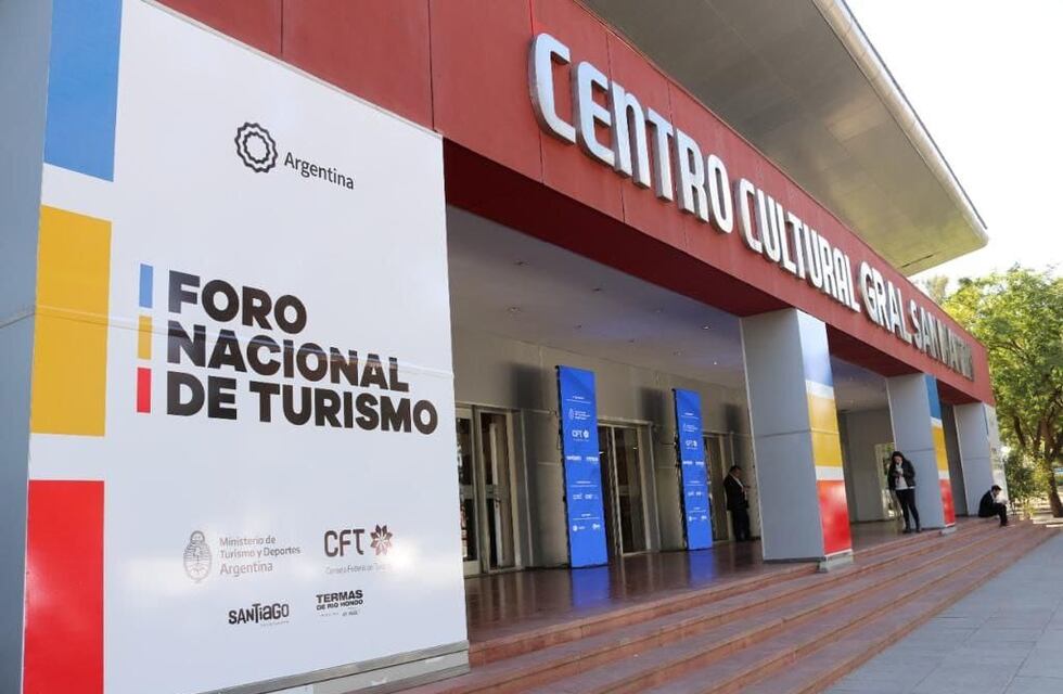 La municipalidad de Ushuaia presente en el foro nacional de turismo en Termas de Río Hondo