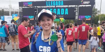 Maribel cumplió con llegar a la meta en el Maratón Córdoba 2021.