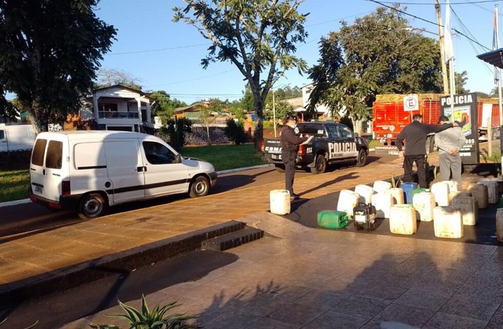 Más de 700 litros de combustible incautados, iban a ser transportados de manera ilegal