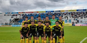 Santamarina de Tandil volvió a perder y no encuentra el rumbo: cayó 2 a 1 ante Deportivo Morón