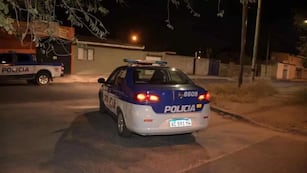 Un tiroteo en barrio Maldonado dejó como saldo un muerto y dos heridos.