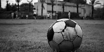 Un torneo de futbol infantil terminó en una batalla campal entre los padres en un predio de Santiago del Estero.