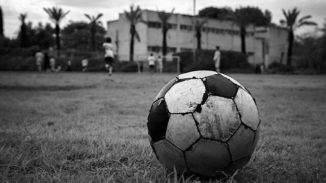 Un torneo de futbol infantil terminó en una batalla campal entre los padres en un predio de Santiago del Estero.