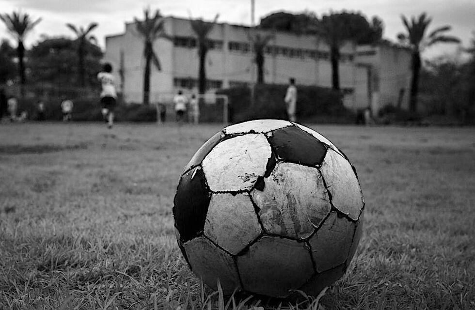 Violencia en el fútbol de Corrientes: los jugadores “discutieron” y protagonizaron una brutal pelea