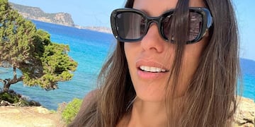 Pampita en el mar de Ibiza.