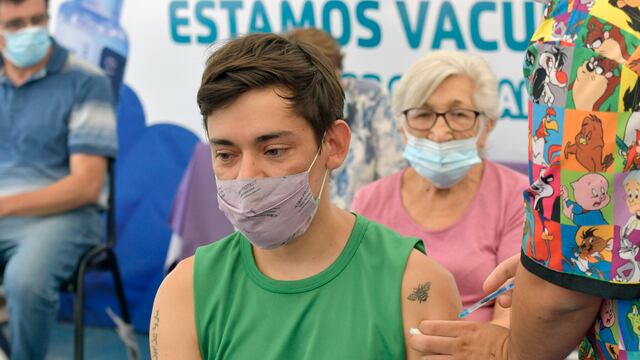 Vacunación contra el Covid-19 en adolescentes.