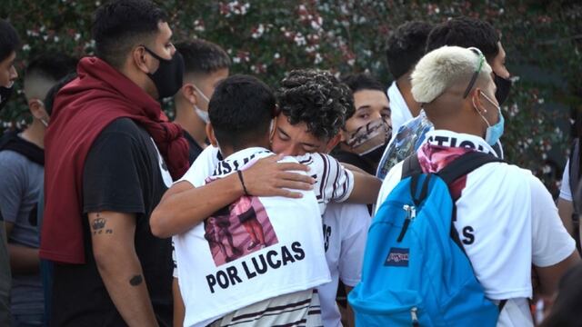 Entre lágrimas y pedidos de justicia, velaron los restos de Lucas González