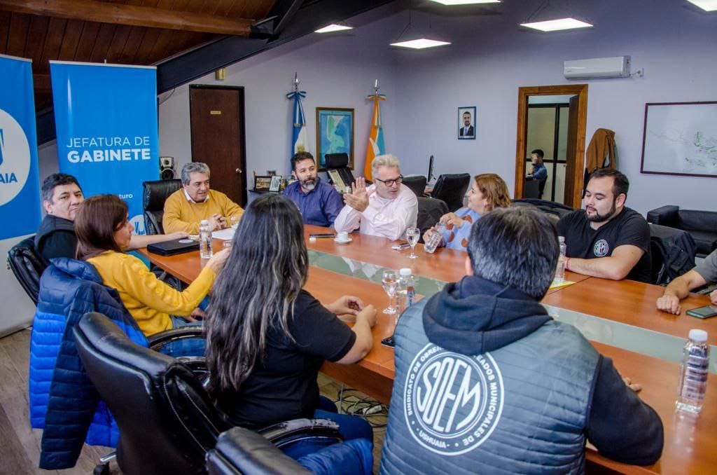 Firman convenio de cooperación entre el SOEM y la Municipalidad de Ushuaia