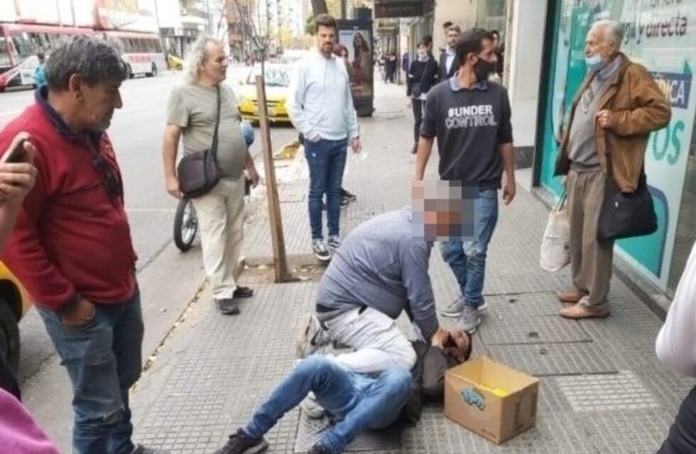 Inseguridad en Córdoba: le robaban el celular en pleno Centro, pero atrapó al ladrón