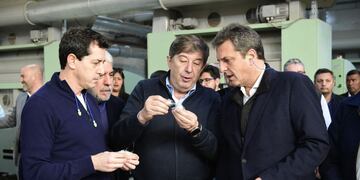 Wado de Pedro y Sergio Massa en Catamarca.