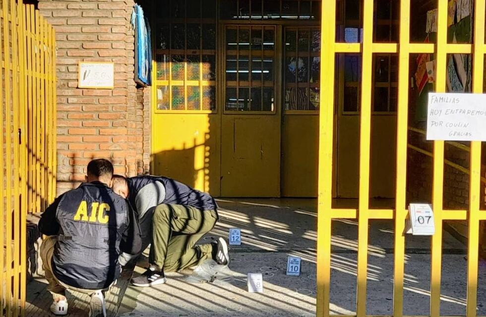 La escuela amenazada con casquillos de balas en Rosario sigue sin clases