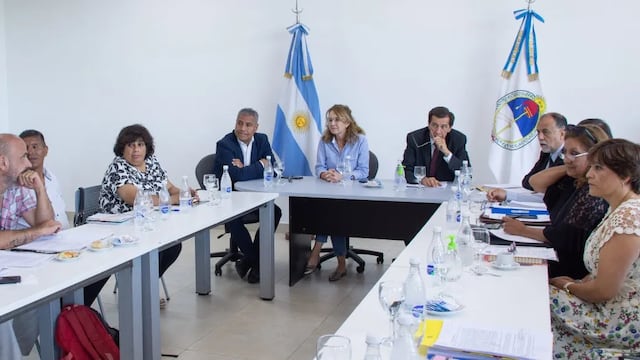 El Gobierno jujeño ofreció un aumento salarial del 20% a los docentes. La semana próximo habrá una nueva reunión para escuchar la respuesta del sector.