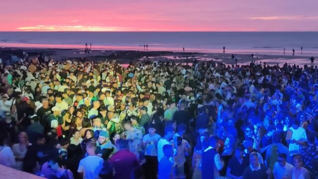 Más de 25 mil personas visitaron Pehuen Co el fin de semana.