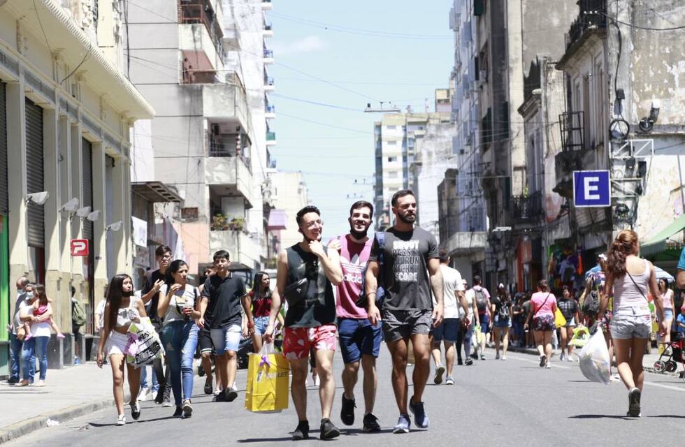 Calle San Luis de Rosario será peatonal el viernes para impulsar las ventas de Reyes Magos