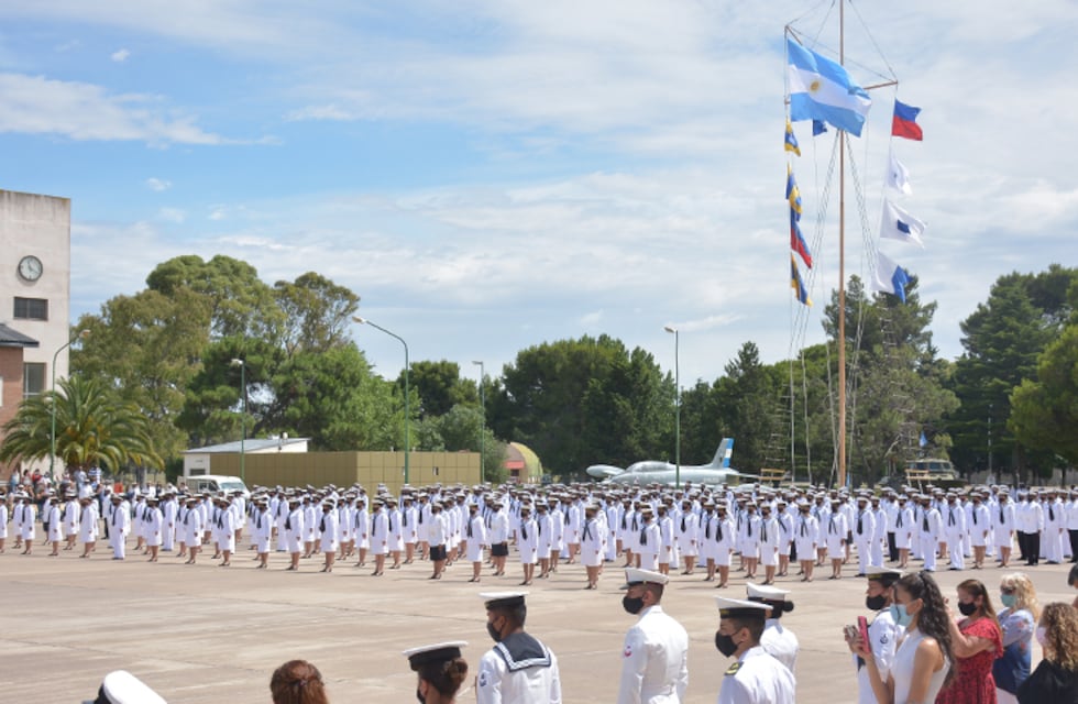 Aspirantes de la ESSA prestaron juramento de fidelidad a la Bandera