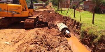 Continúan con los trabajos de desagües pluviales en Puerto Iguazú.