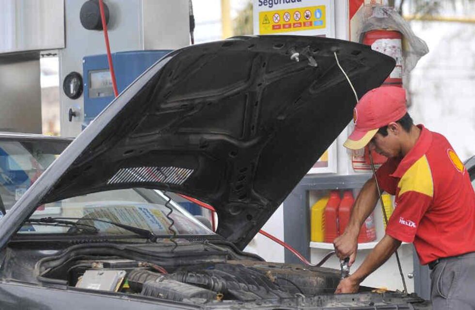 Tras el último aumento de la nafta, suben los precios del GNC y el gas envasado en Santa Fe