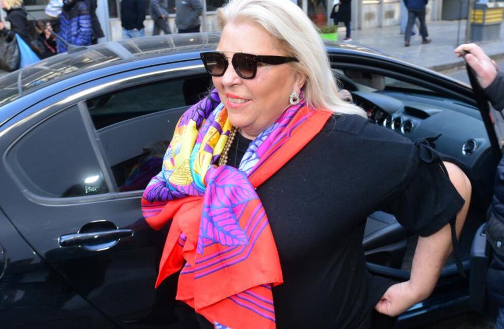 Elisa Carrió explicó por qué comparó a Alberto Fernández con “un pañal”: “Es que ahora estoy diseñando ropa”