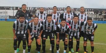 El equipo de El Porvenir que juega en la Primera C del fútbol argentino. / Gentileza.