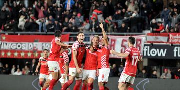 Estudiantes de La Plata se clasificó a los cuartos de final de la Copa de la Liga Profesional.