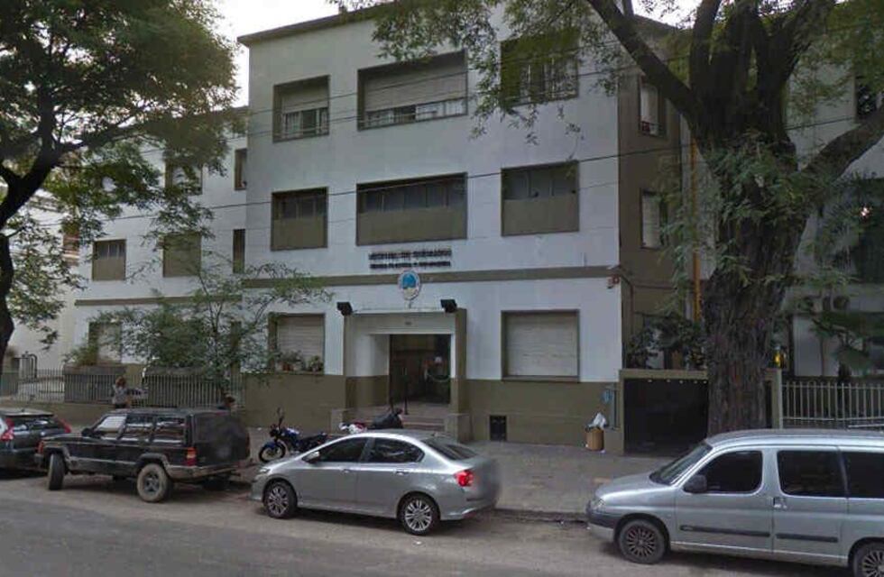Quisieron prender el fuego para un asado con combustible y un bebé terminó con el 40% del cuerpo quemado