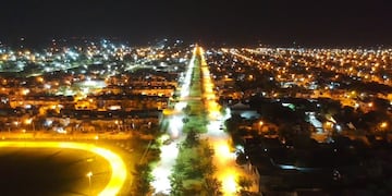 Tres Arroyos: recambio de luces en la avenida Almafuerte