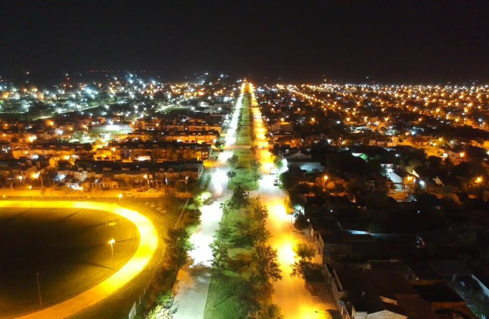 Tres Arroyos: recambio de luces en la avenida Almafuerte