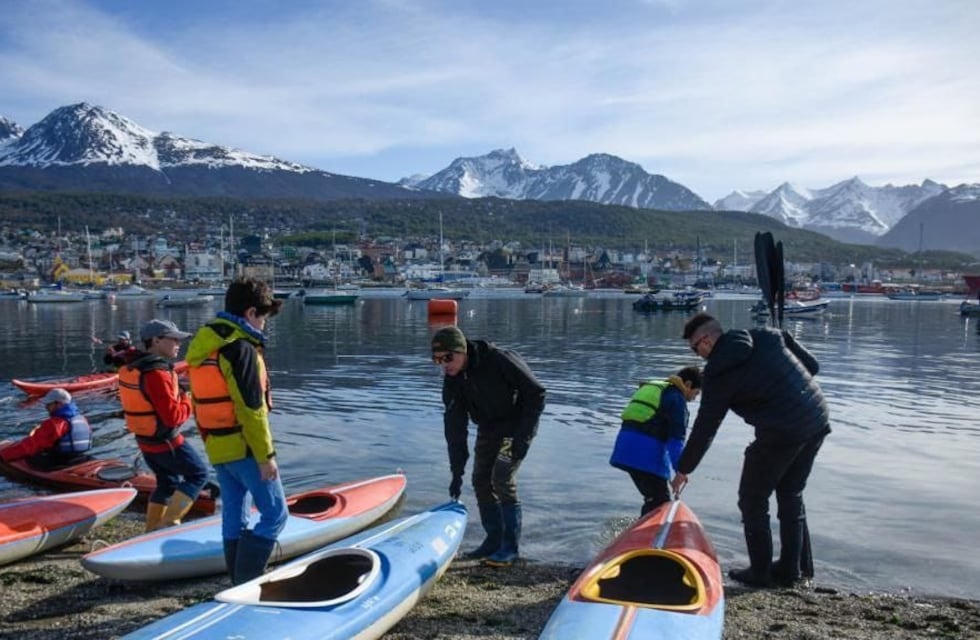 La Municipalidad realizó un encuentro de kayak en el Club AFASyN