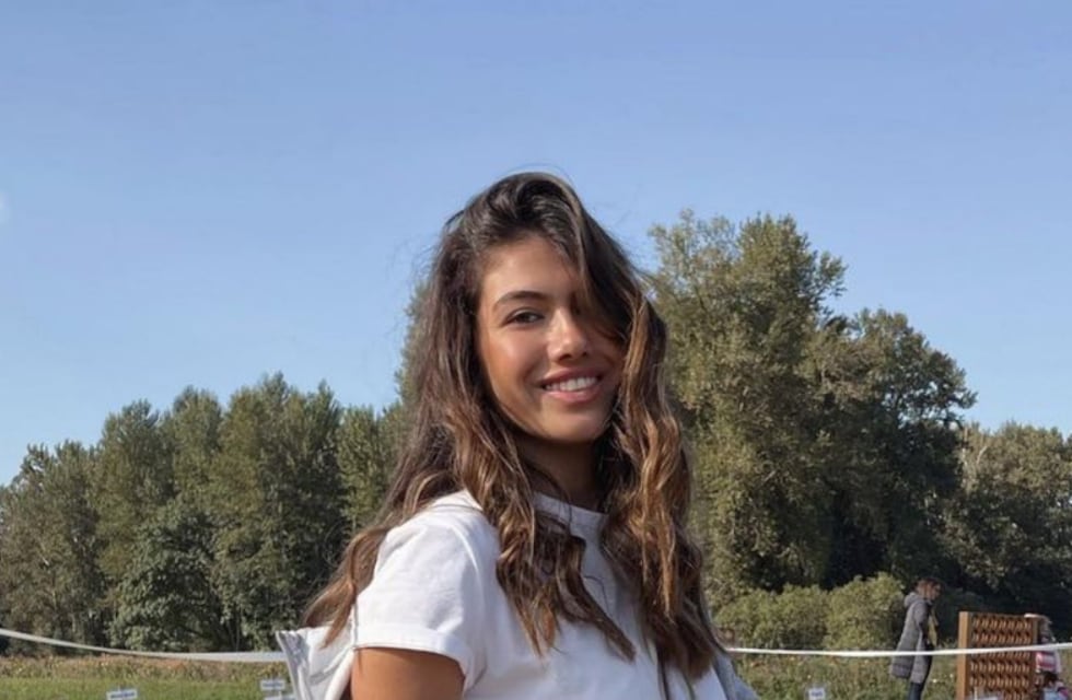 Agustina Pupich lució un total white y encandiló a sus fans: “Hola Cordobita”