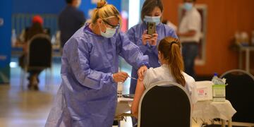 La vacunación avanza en su segunda etapa en Córdoba, contra el virus.