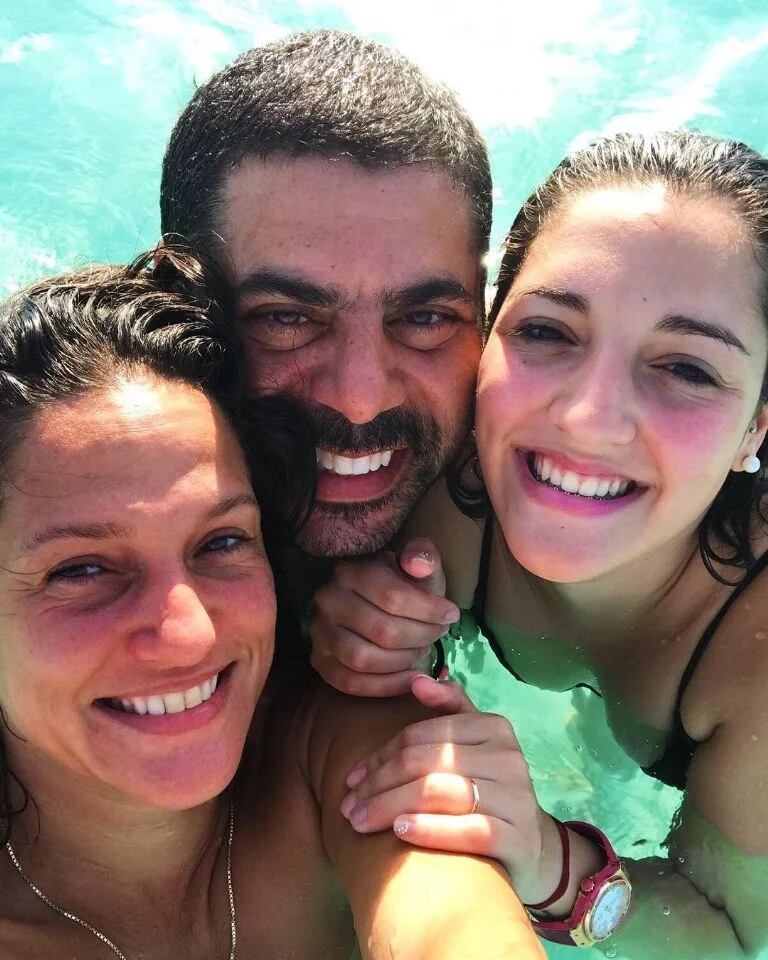 Valeria Sabalain reside actualmente en Ibiza junto a su pareja y su hijo menor, alejándose de la exposición mediática.