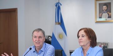 El gobernador Schiaretti se encuentra asintomático por el contacto estrecho, señaló el ministro de Salud. (Prensa Gobernación)