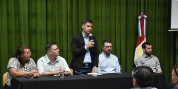 Leonardo Viotti presentó "Vecinos en Alerta"