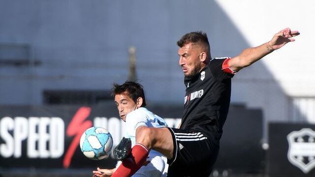Atlético de Rafaela Vs. Riestra