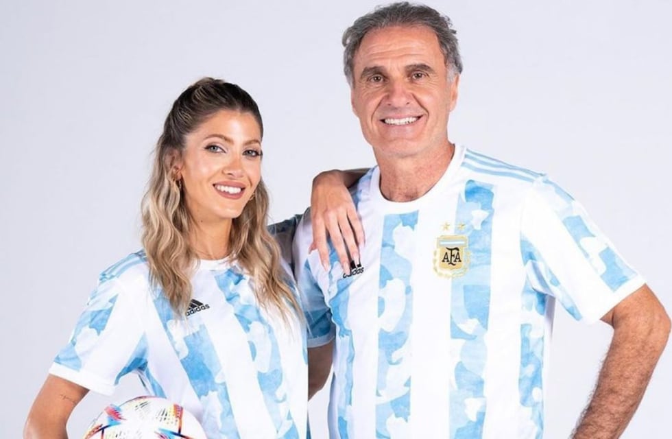 Cande Ruggeri grabó el momento en el que Oscar y su familia se enteraron de su embarazo: “A mi papá le costó reaccionar”