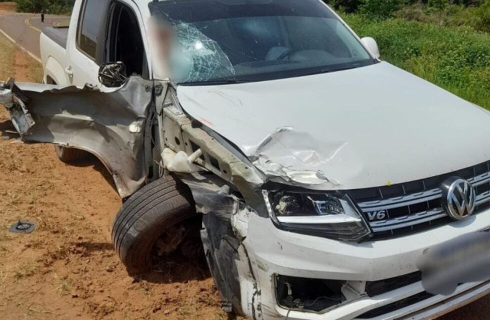 Accidente fatal en San Antonio: un motociclista falleció tras impactar con una camioneta