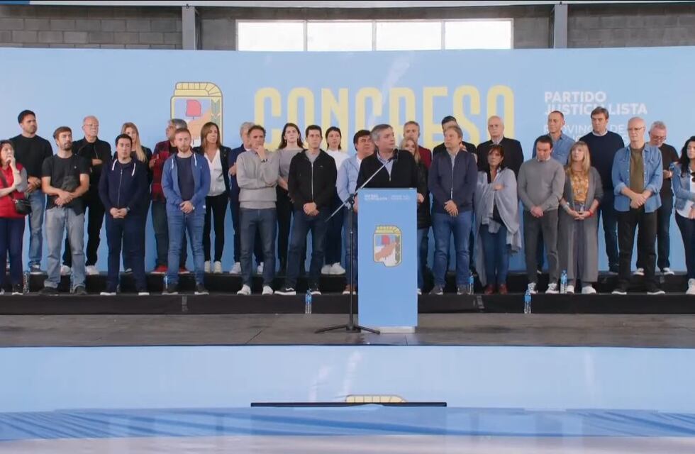 Salarios: Máximo Kirchner pidió a la CGT que apoye una suma fija porque “la gente necesita una mano ya”