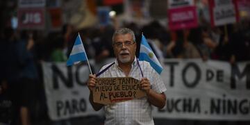 Tercera marcha universitaria federal en Córdoba.