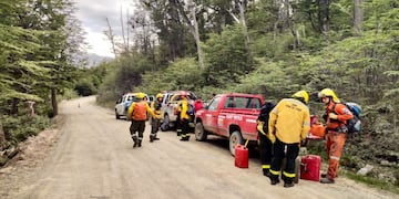 Sucedió el fin de semana: Diversas áreas de gobierno extinguieron el incendio en la zona de “Laguna Bombilla”
