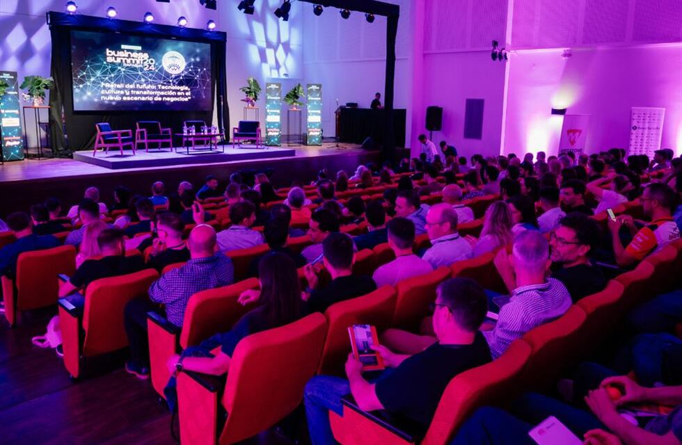 Más de 220 personas participaron de la primera edición del Business Summit del CCIRR