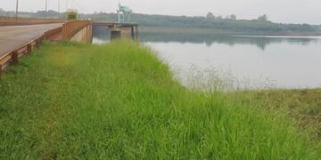Pescador se ahogó en la isla Acuña del lago Uruguaí en Puerto Libertad.