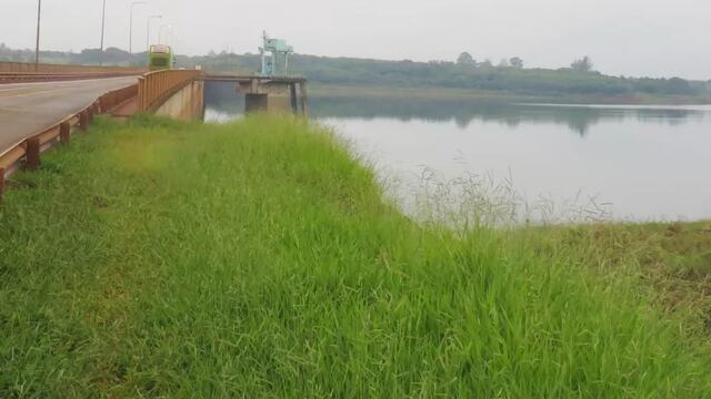 Pescador se ahogó en la isla Acuña del lago Uruguaí en Puerto Libertad.