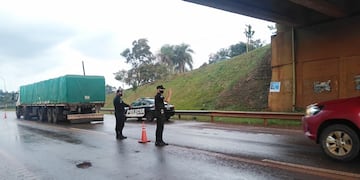 Se llevaron adelante operativos de seguridad vial en Oberá. Policía de Misiones