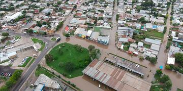 Pueblos tapados de agua, evacuados y rutas cortadas en Entre Ríos
